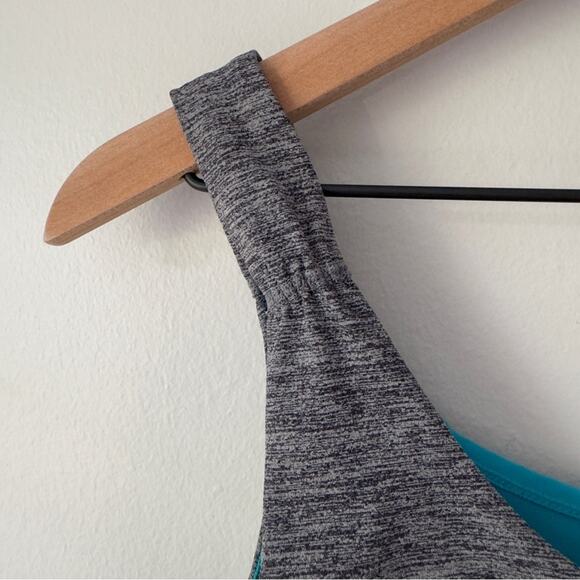 Lululemon Teal and Gray Athletic Tank Top Logo Pocket Ruched Stretch Sleeveless - Picture 5 of 7